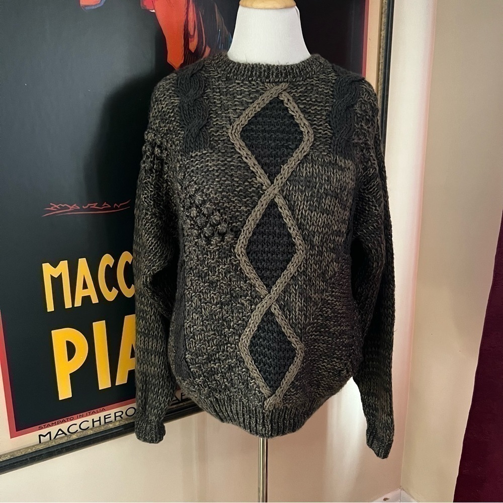Peter England Homemade Tan and Gray Grey Oversized Knit Sweater Size Large